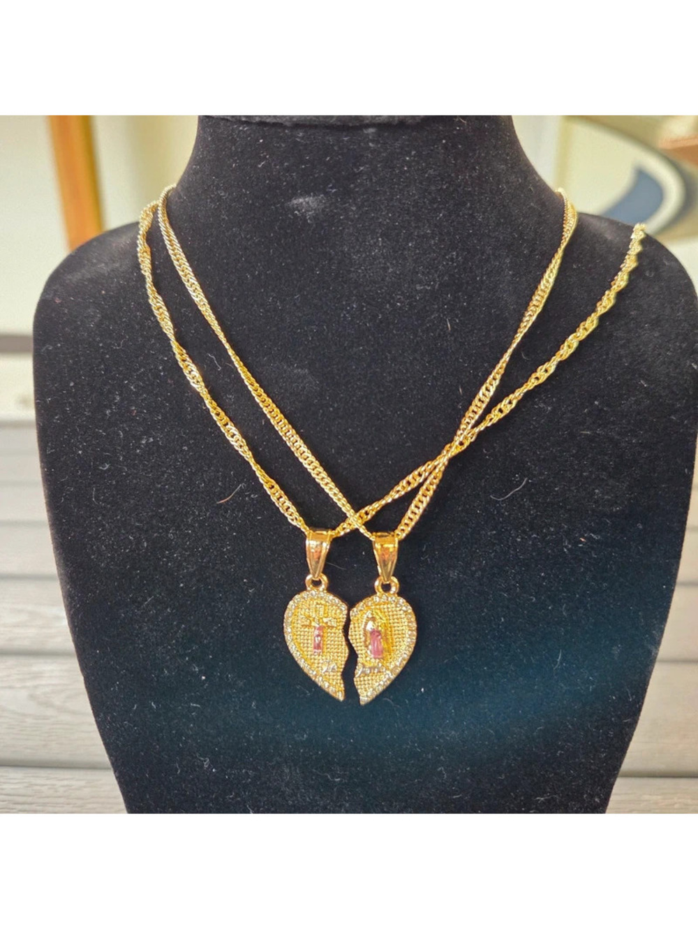Couples Virgin Mary/ Jesus Necklaces Heart